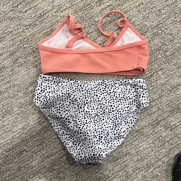 Shein 2 Piece Swimsuit - Picture 2 of 3